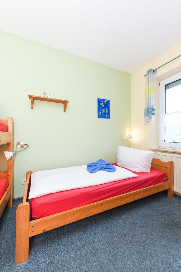 Ferienwohnung Baltrum Inselhaus Am Deich ノイハルリンガージール エクステリア 写真